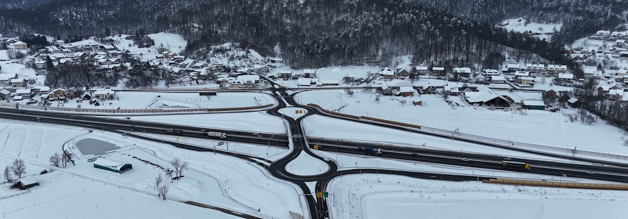 PRIKLJUČEK AC DRAGOMER 